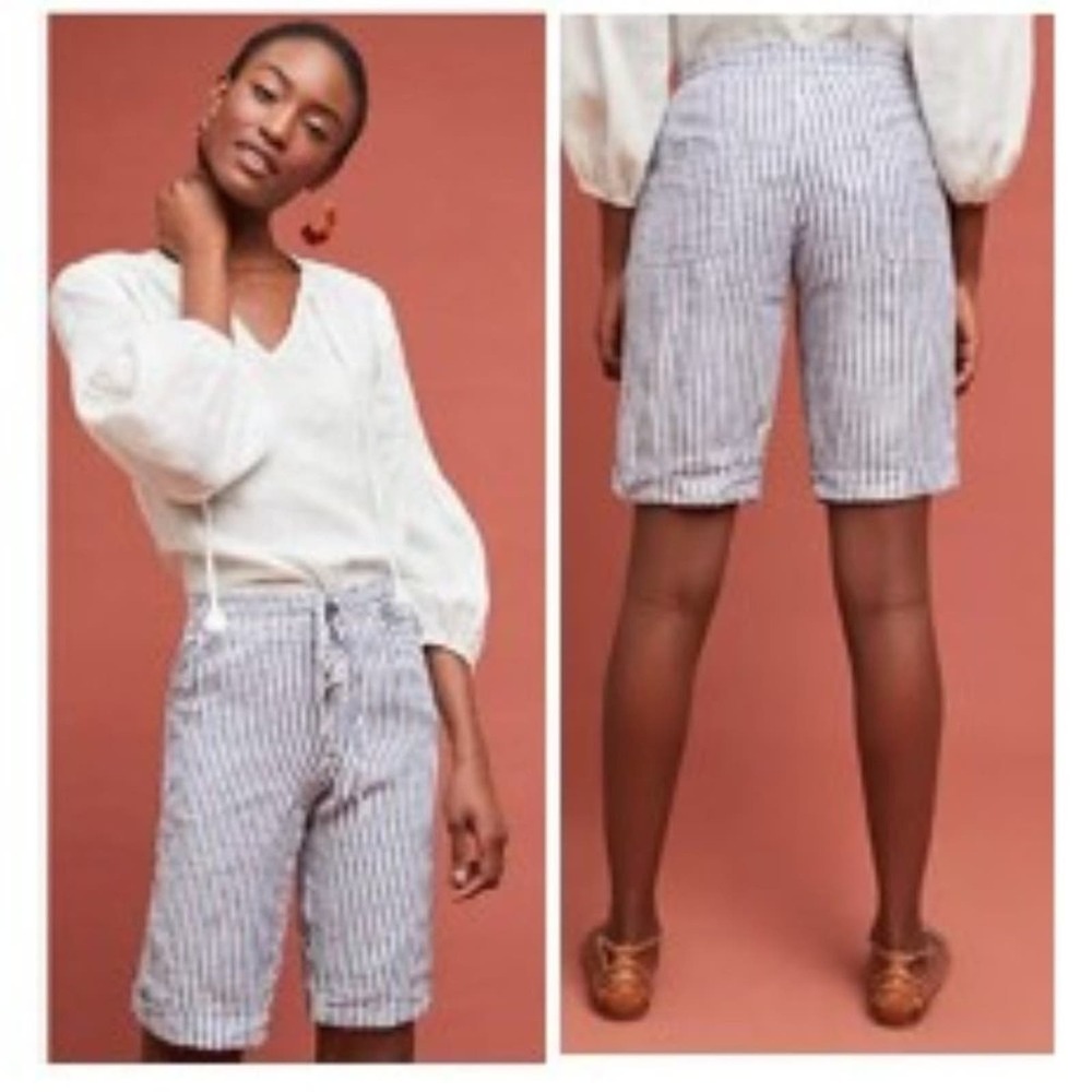 Daisy Fuentes LONG Shorts Sz 6 Blue‎ White Pin Stripe Nautical Bermuda Coastal